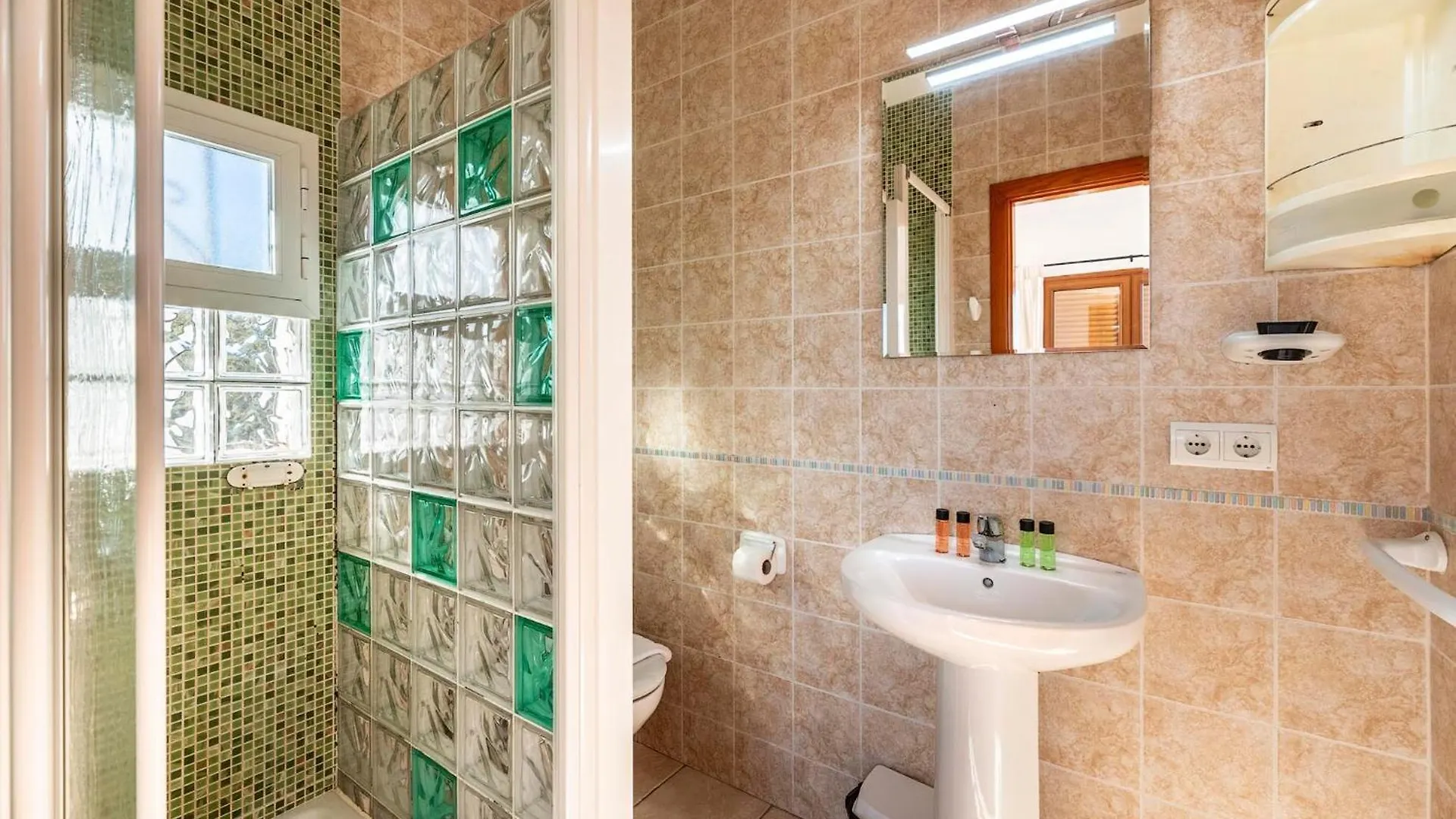 بيت للعطل Casa Aalaya Ibiza Mediterranean Retreat سان أنطونيو